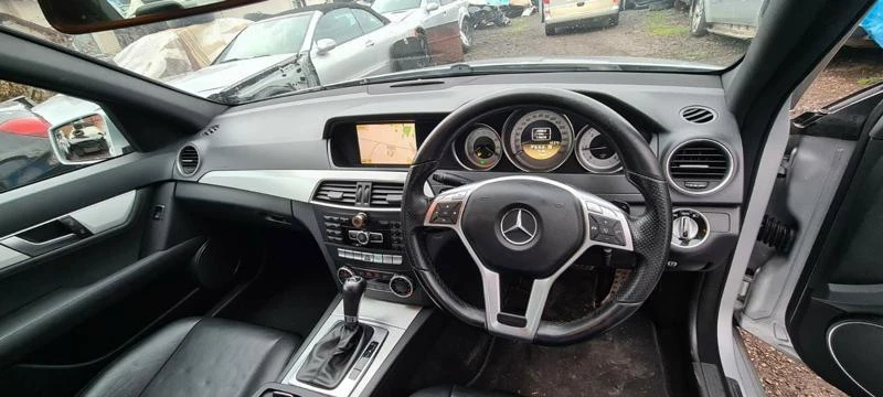 Mercedes-Benz C 220 200 220 250 300 350 6, 3 AMG - изображение 8