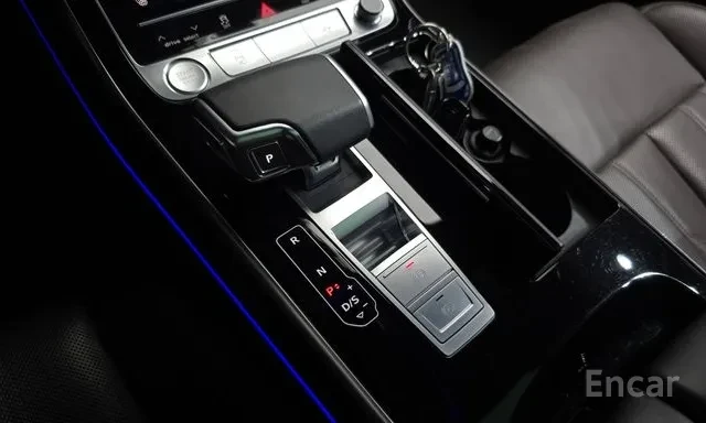 Audi A8 L 55 TFSI EXCLUSIVE , снимка 14 - Автомобили и джипове - 55783178