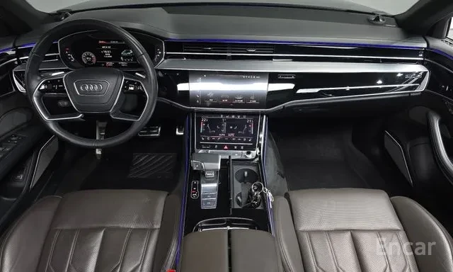 Audi A8 L 55 TFSI EXCLUSIVE , снимка 3 - Автомобили и джипове - 55783178