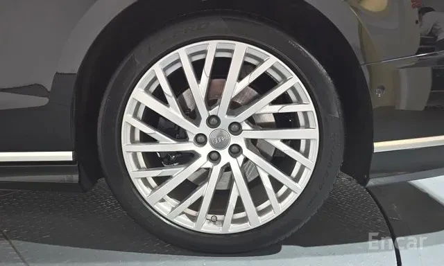 Audi A8 L 55 TFSI EXCLUSIVE , снимка 7 - Автомобили и джипове - 55783178