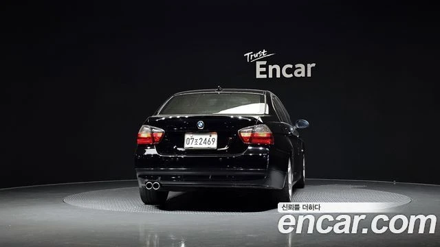BMW 320, снимка 4 - Автомобили и джипове - 56077691