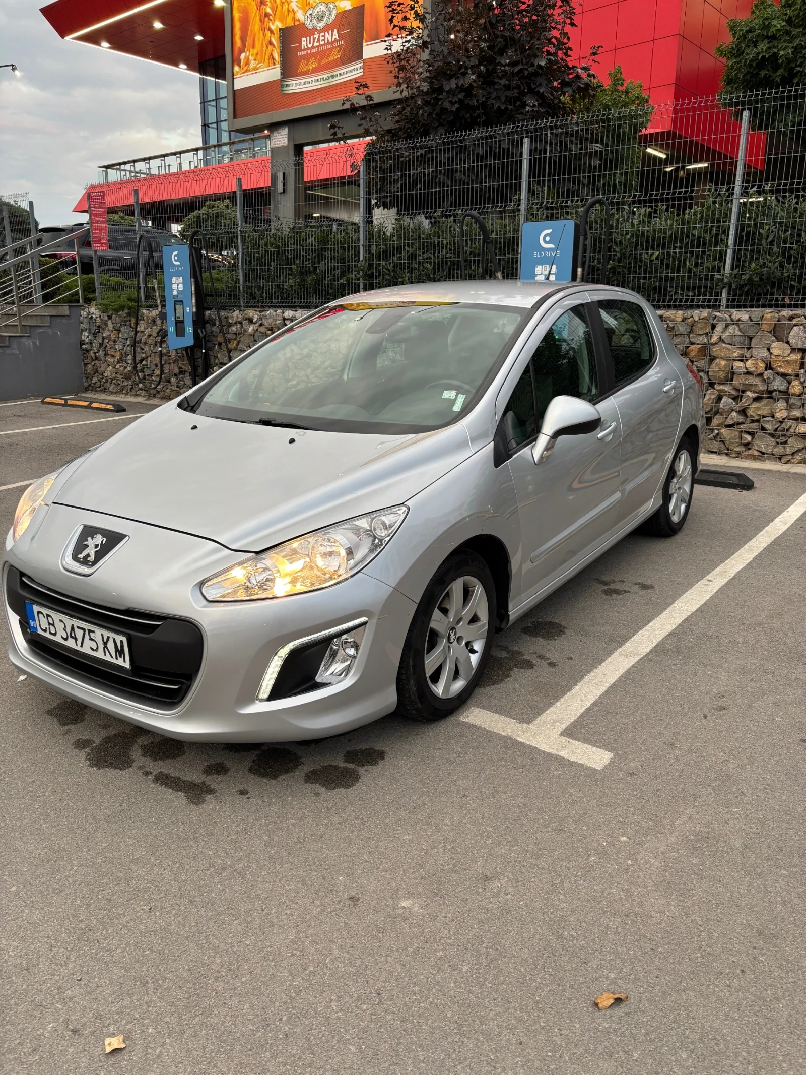 Peugeot 308 1.6 фейслифт, снимка 1