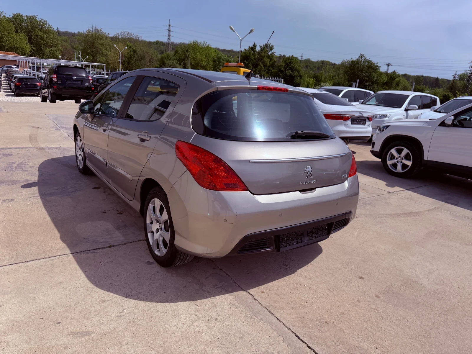 Peugeot 308 1.6hdi * 150000km* NOVA* , снимка 5 - Автомобили и джипове - 42453474