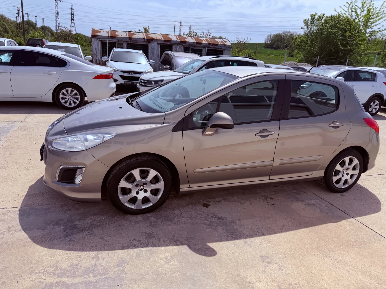 Peugeot 308 1.6hdi * 150000km* NOVA* , снимка 3 - Автомобили и джипове - 42453474