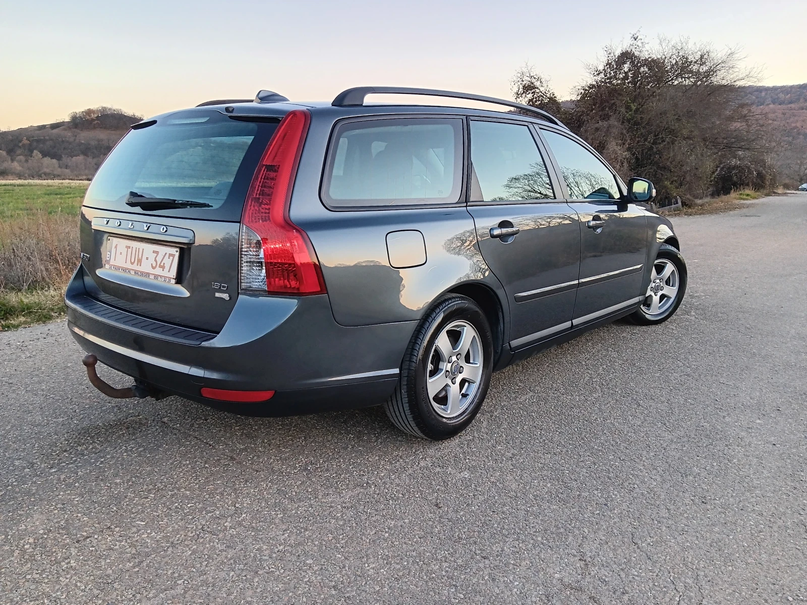 Volvo V50 1.6D navi 2011g - изображение 4