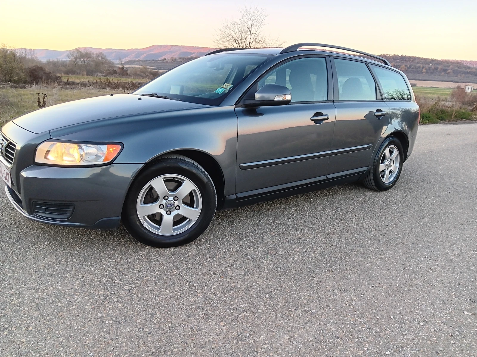 Volvo V50 1.6D navi 2011g - изображение 7