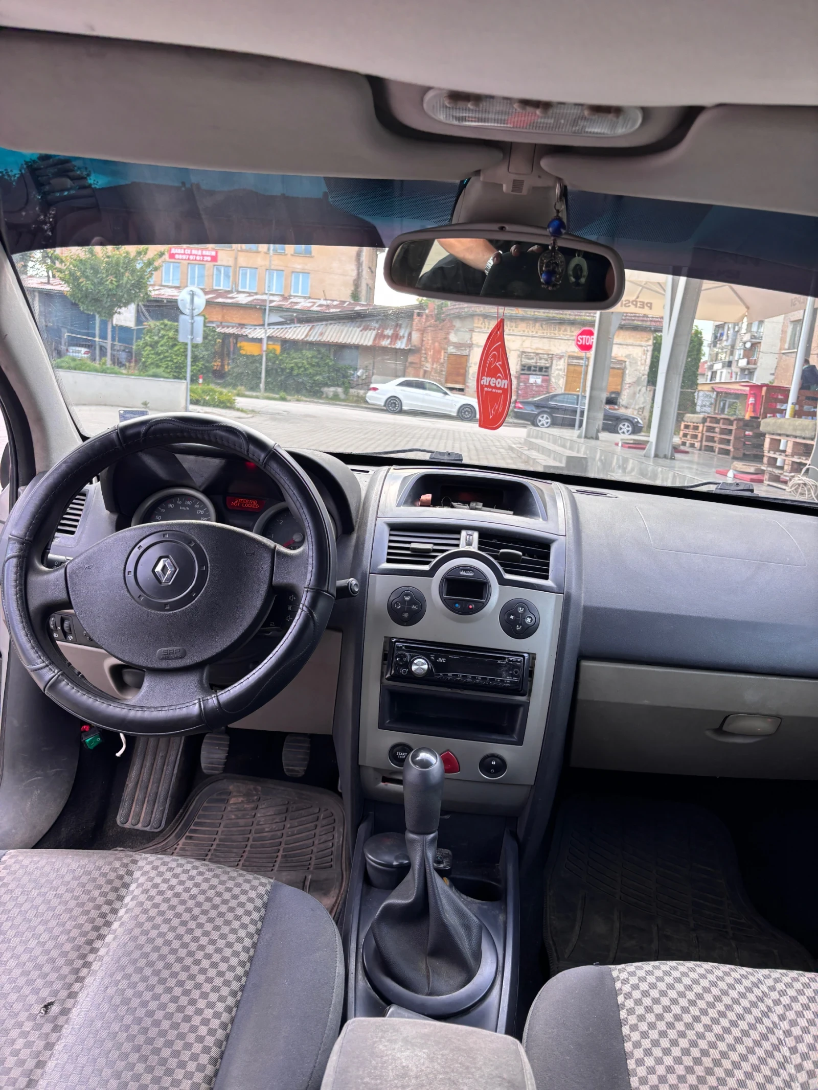 Renault Megane  - изображение 7