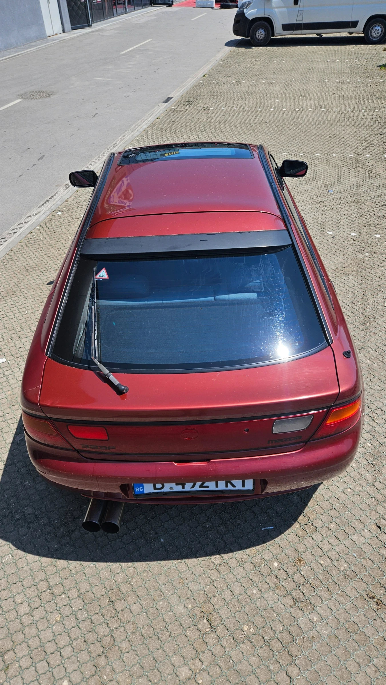 Mazda 323 F - изображение 6