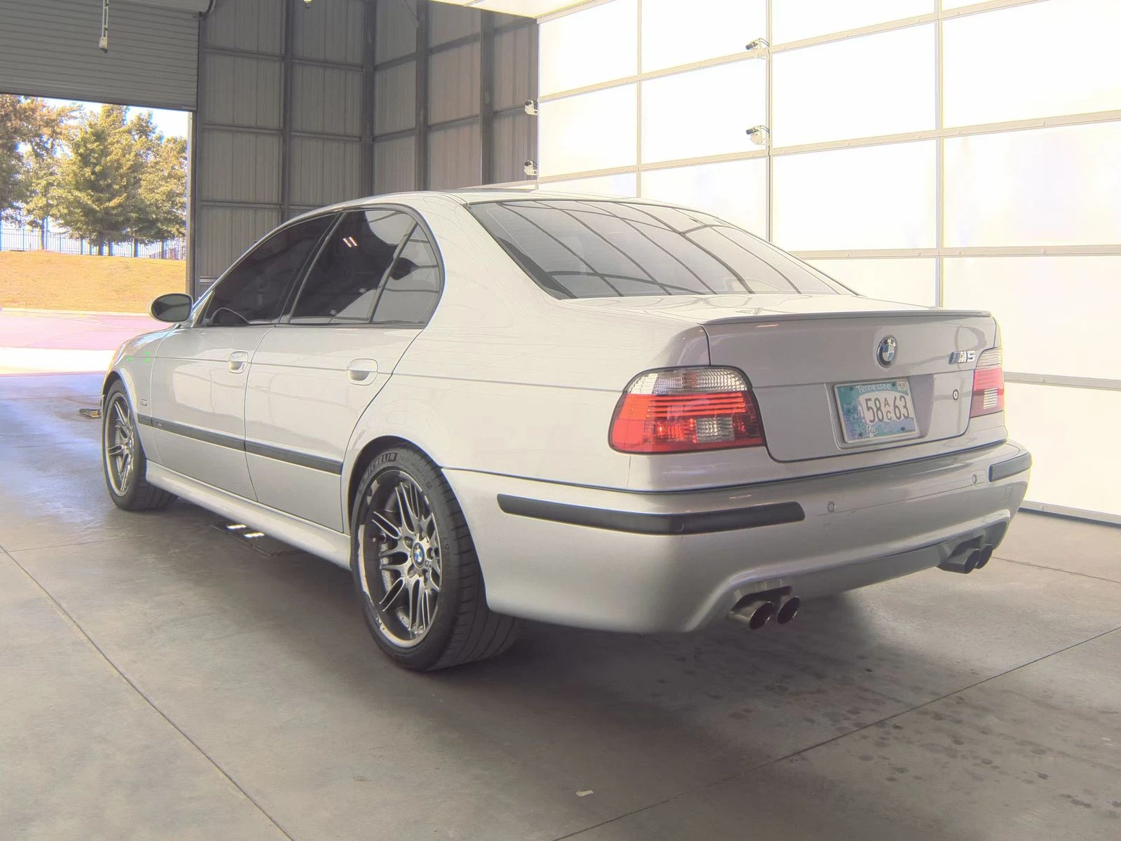 BMW M5 Sedan* Ръчка* Мемори* Ел.седалки*  - изображение 6