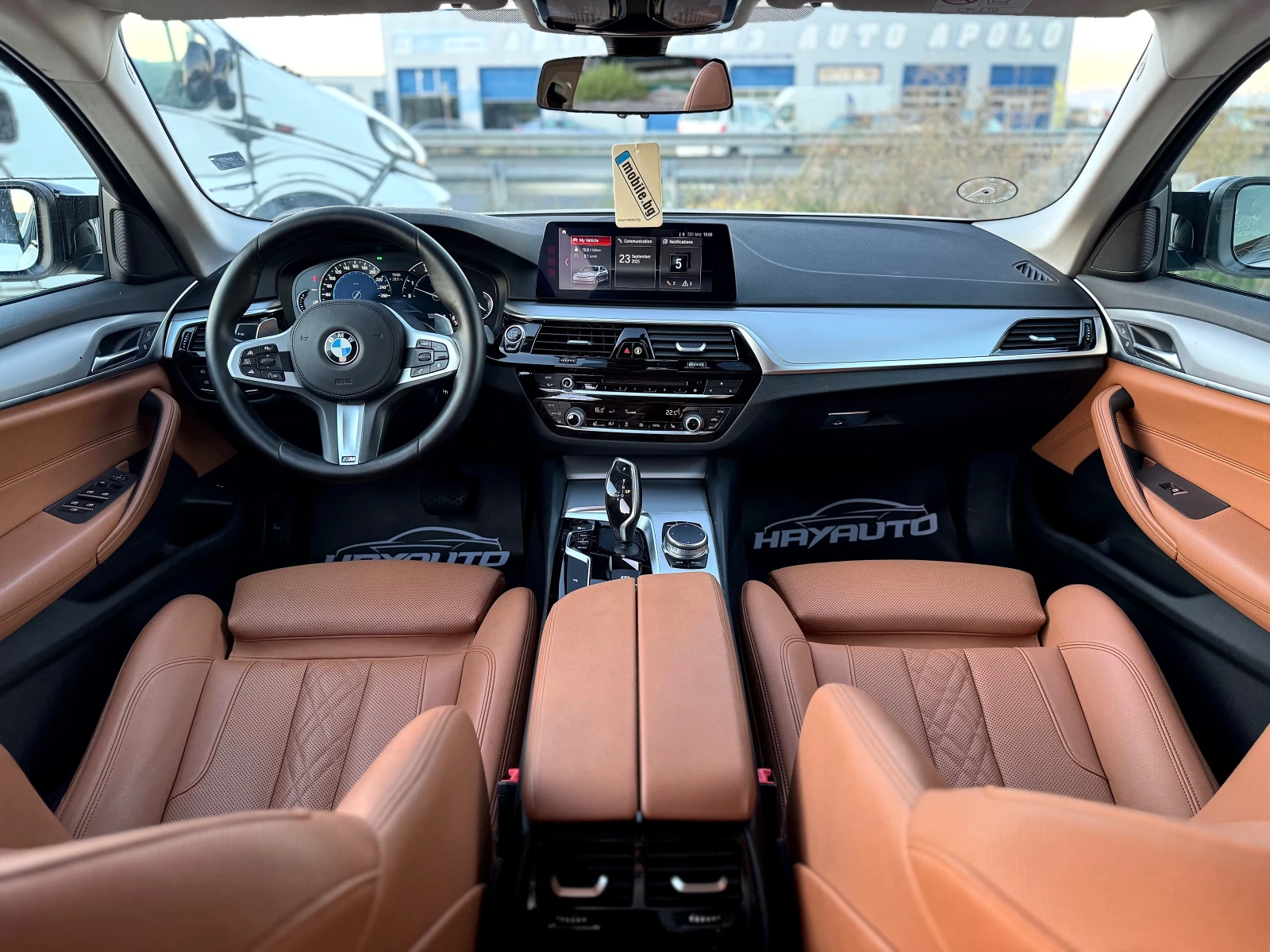 BMW 530 d= M-performance= Distronic= HUD= Key Free=  - изображение 10