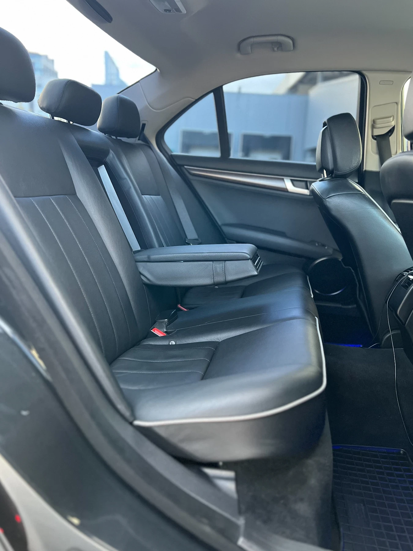 Mercedes-Benz C 250 FULL#EXCLUSIVE#HARMANKARDON#MULTIBEAM | Mobile.bg � ����������� 13