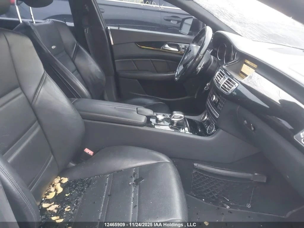 Mercedes-Benz CLS 63 AMG * CARFAX * ��� ������������ ������ | Mobile.bg � ����������� 5