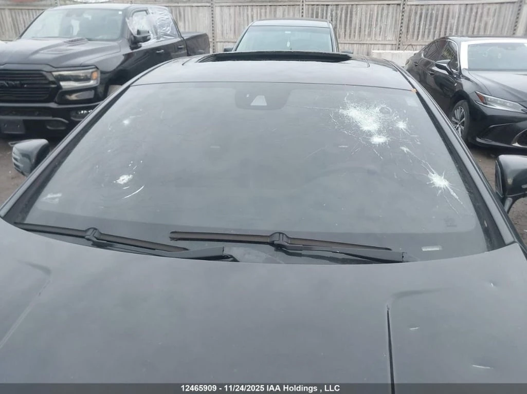 Mercedes-Benz CLS 63 AMG * CARFAX * ��� ������������ ������ | Mobile.bg � ����������� 17