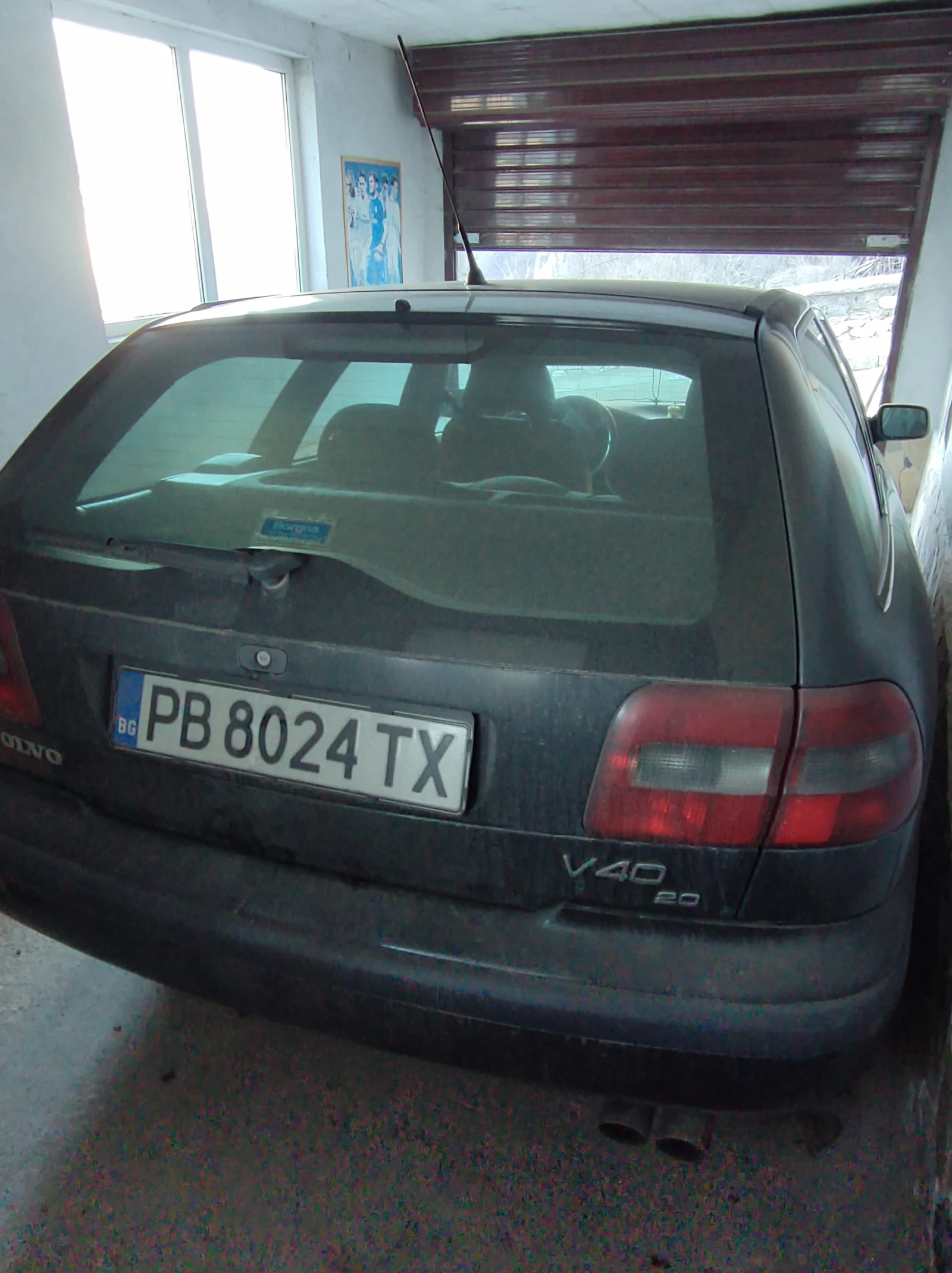 Volvo V40  - изображение 4