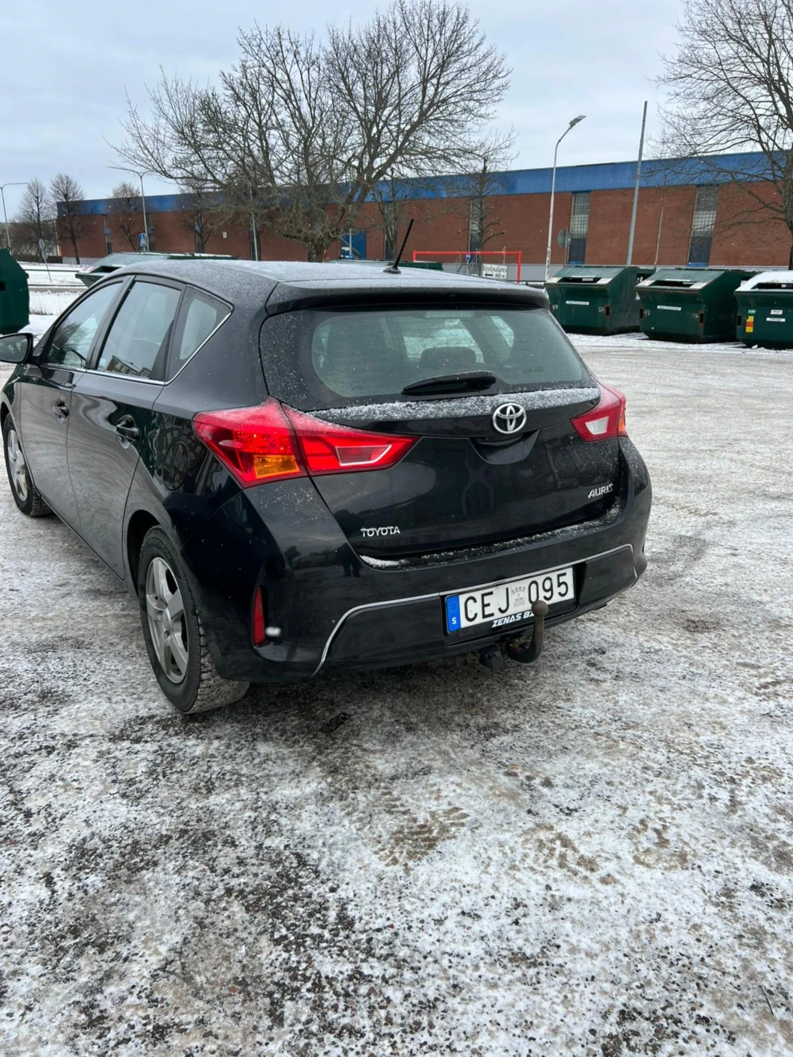Toyota Auris 1.4 D - изображение 6