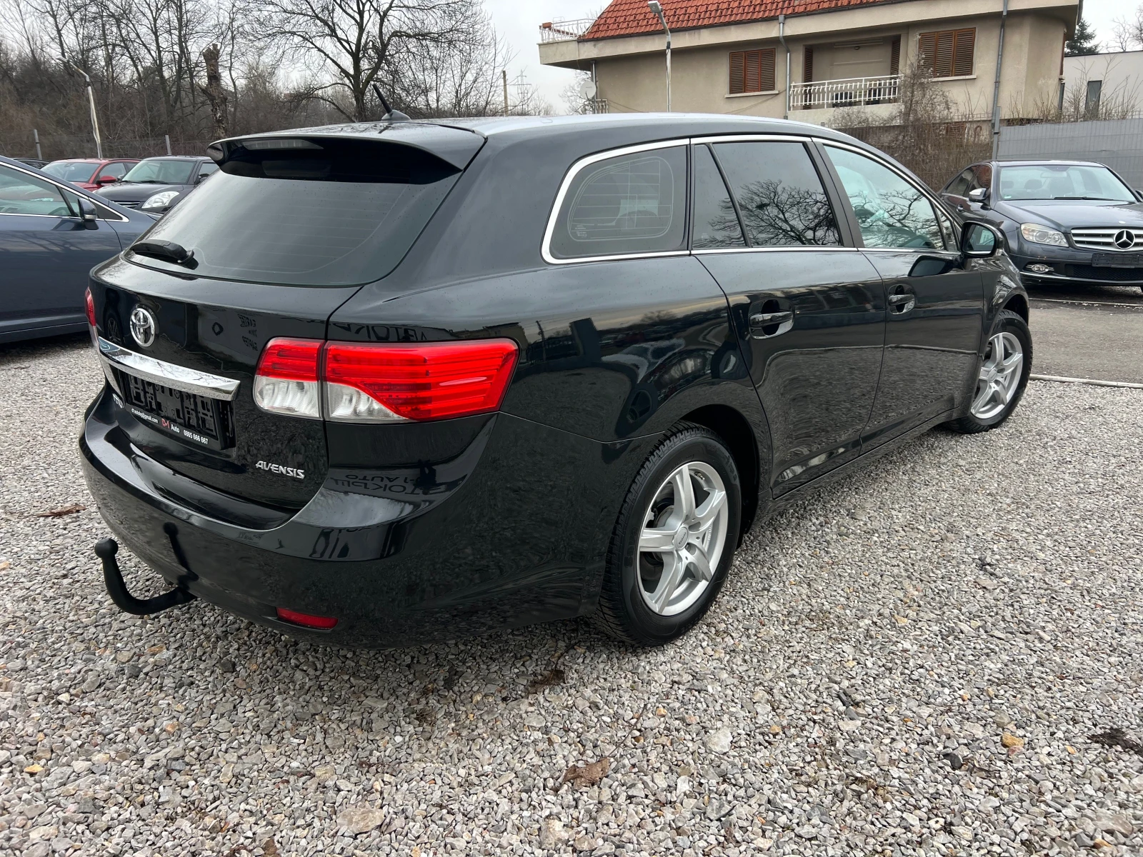 Toyota Avensis 1.8-NAVI FULL - изображение 4