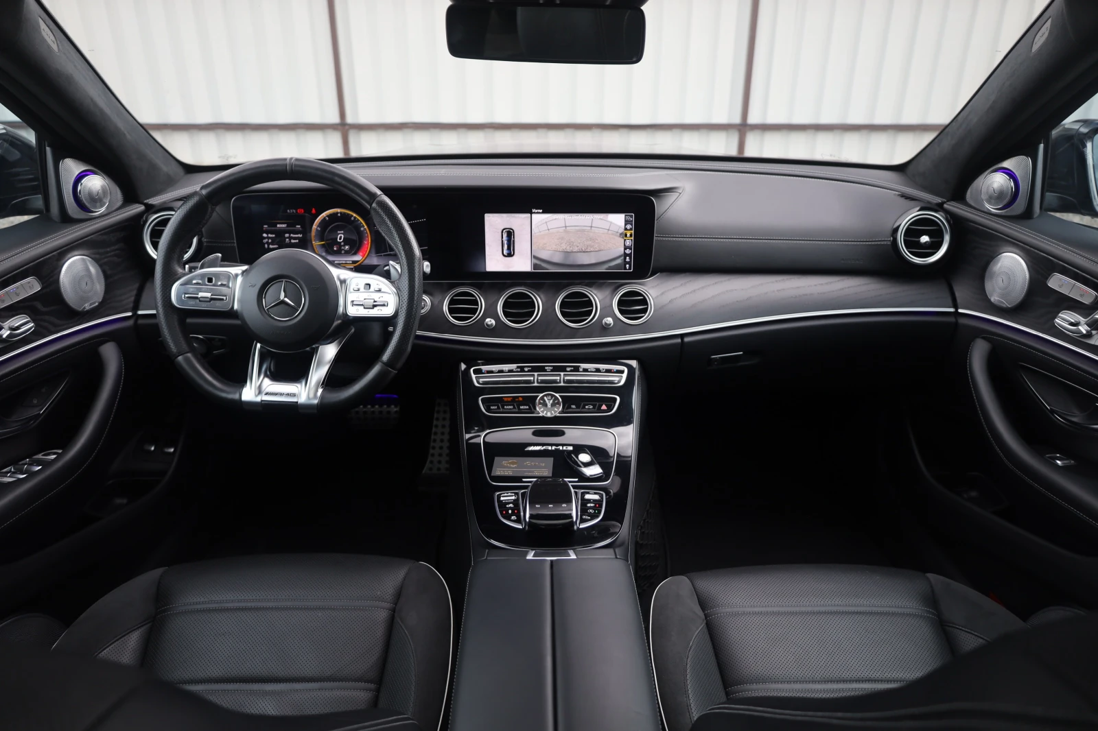 Mercedes-Benz E 63 AMG S 4Matic KERAMIK AIR Pano MASSAGE 360  3D BURM, снимка 12 - Автомобили и джипове - 53734029