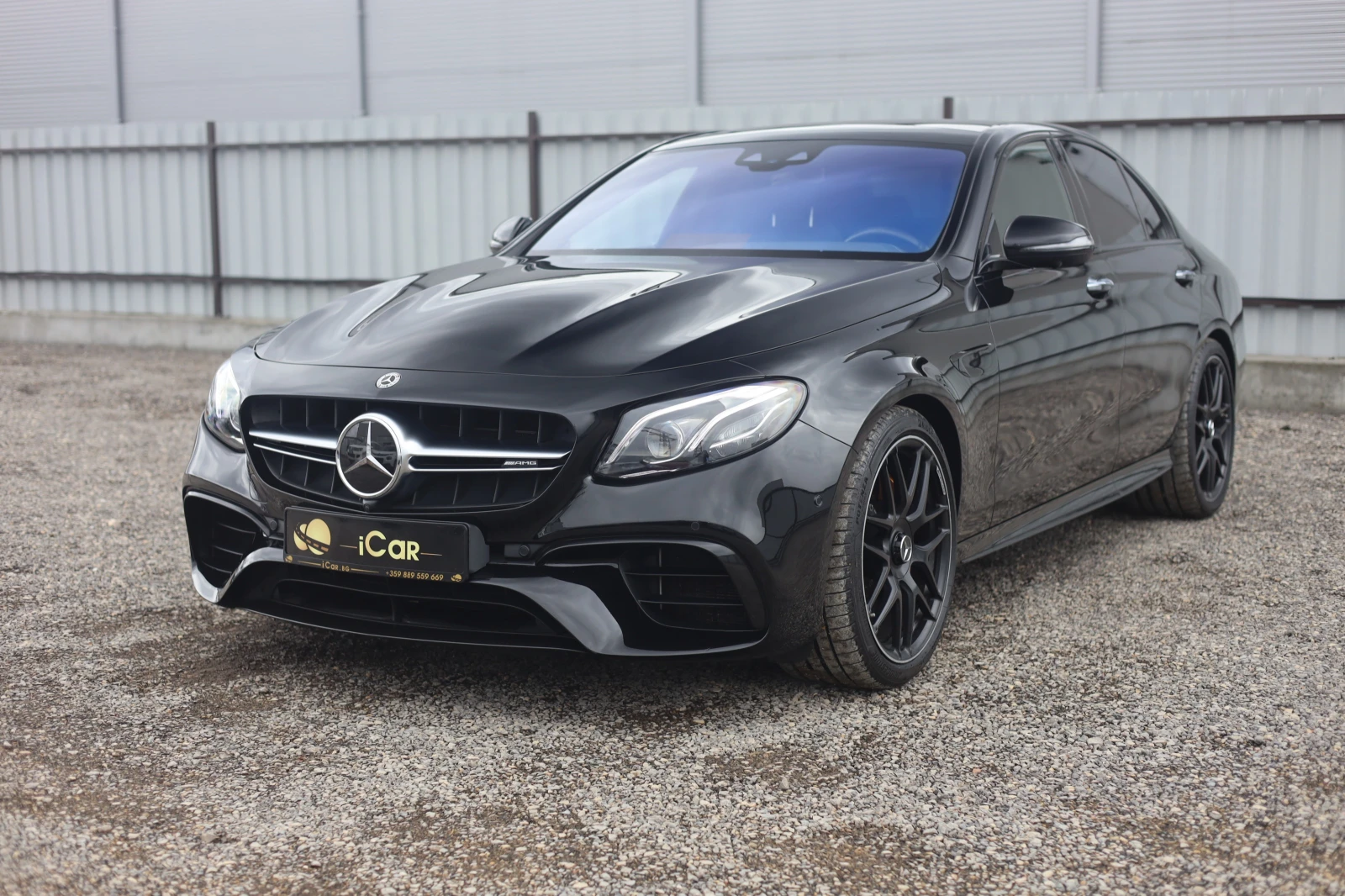 Mercedes-Benz E 63 AMG S 4Matic KERAMIK AIR Pano MASSAGE 360  3D BURM, снимка 2 - Автомобили и джипове - 53734029
