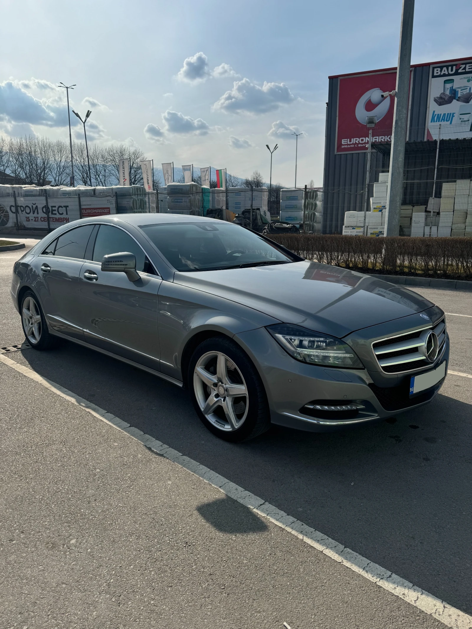 Mercedes-Benz CLS 350 4-MATIC, снимка 2 - Автомобили и джипове - 53759450