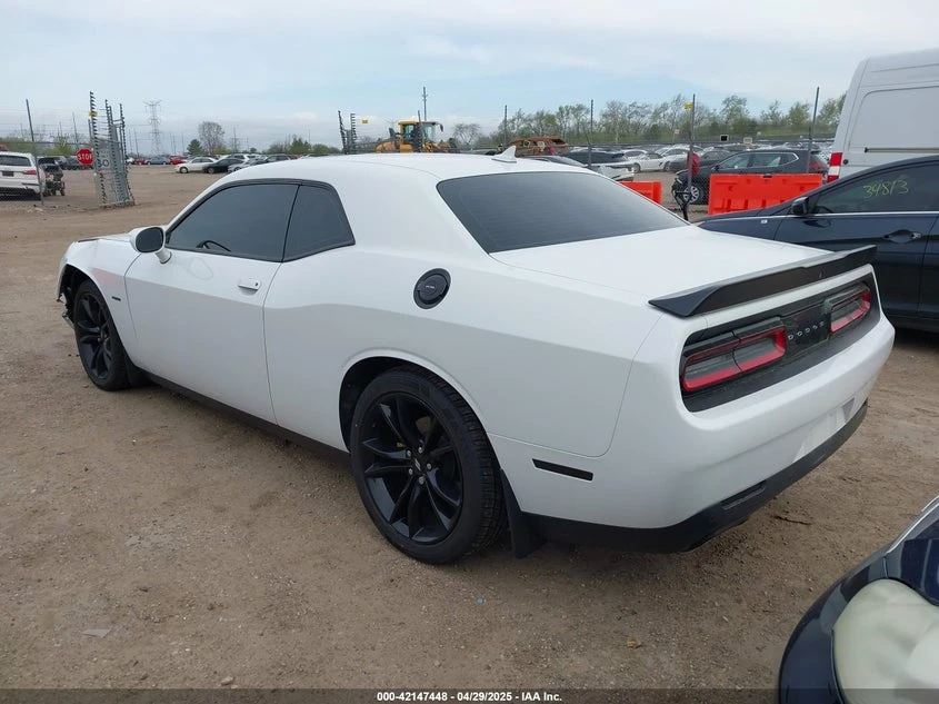 Dodge Challenger 5.7l R/T, снимка 3 - Автомобили и джипове - 53817199