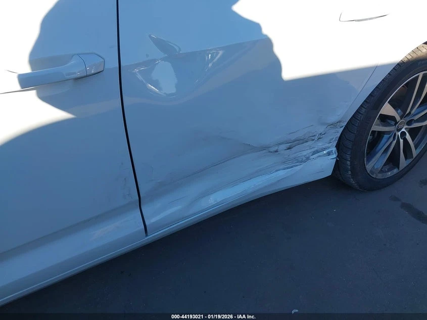 Audi A6 PREMIUM PLUS 45 TFSI QUATTRO S TRONIC, снимка 15 - Автомобили и джипове - 53835073