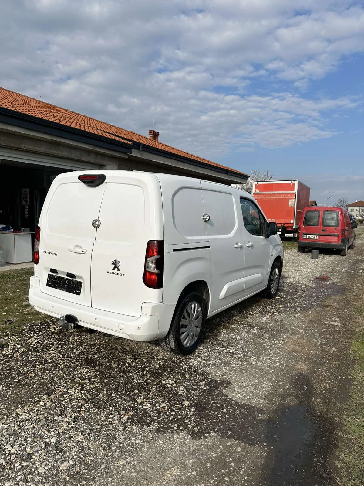 Peugeot Partner 1, 5 blue-HDI Asphalt L1, снимка 4 - Автомобили и джипове - 53981555