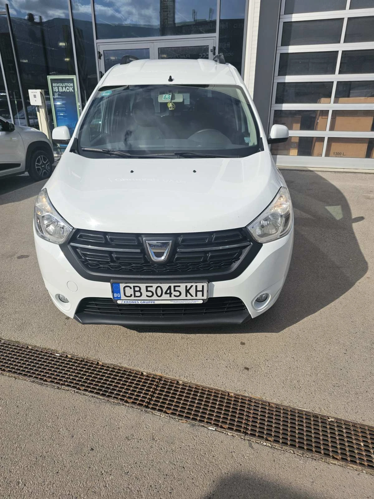 Dacia Dokker dCi 90 к.с. Дизел Stop & Start N1, снимка 4 - Автомобили и джипове - 53989436