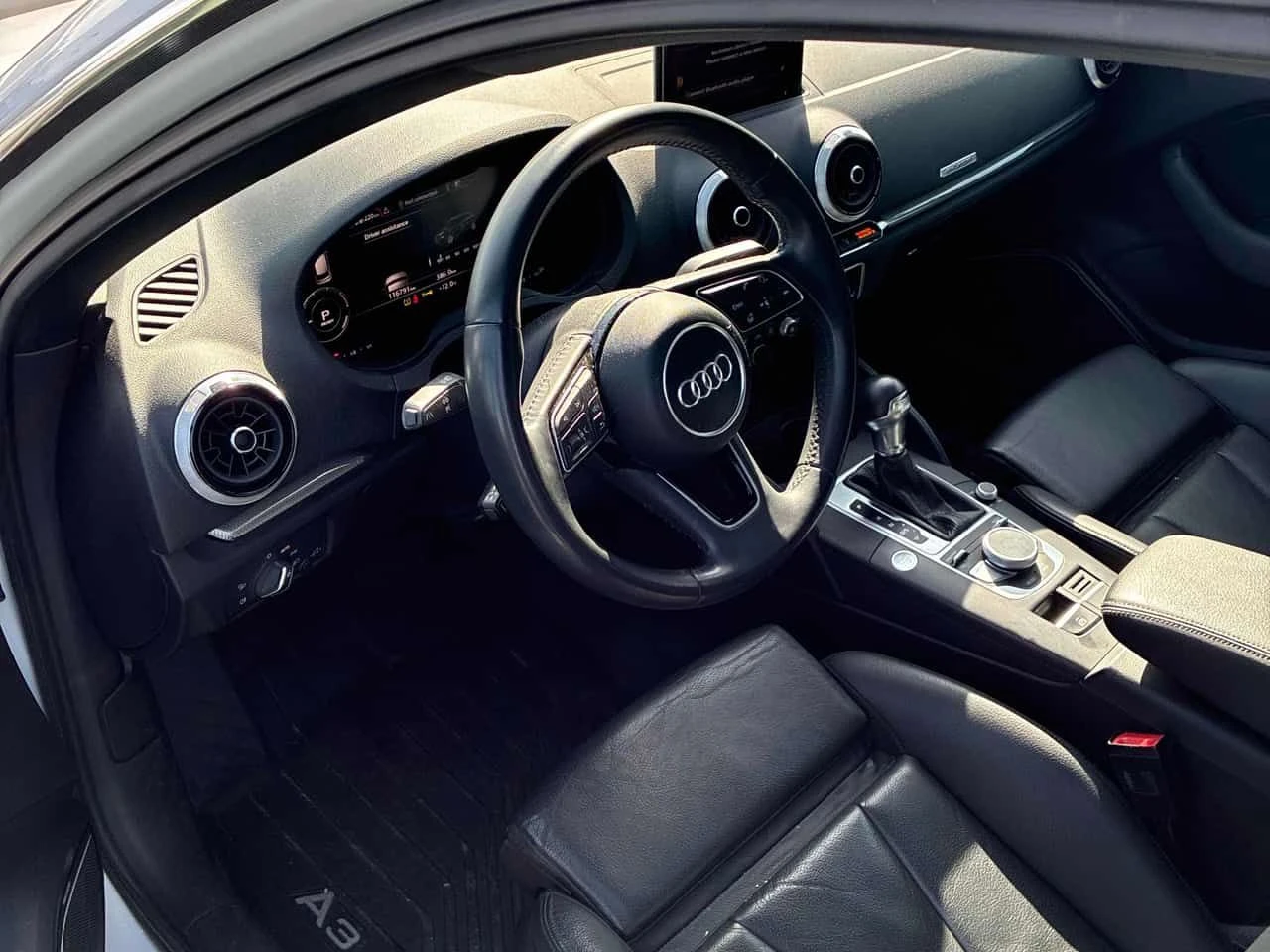 Audi A3 * E TRON Technik * CARFAX * 2 ����� * KEYLESS | Mobile.bg � ����������� 5