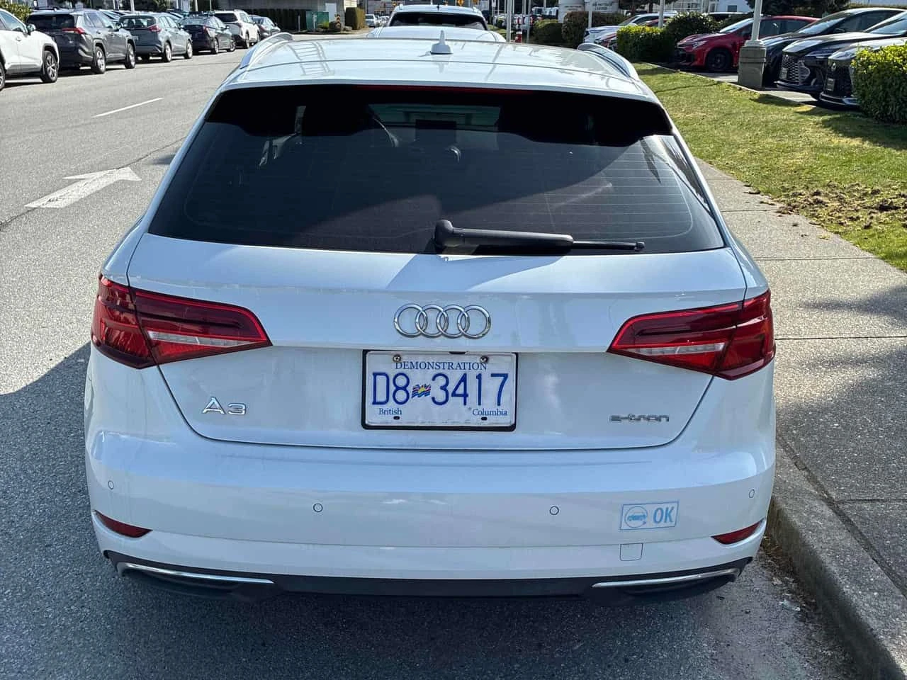 Audi A3 * E TRON Technik * CARFAX * 2 ����� * KEYLESS | Mobile.bg � ����������� 4