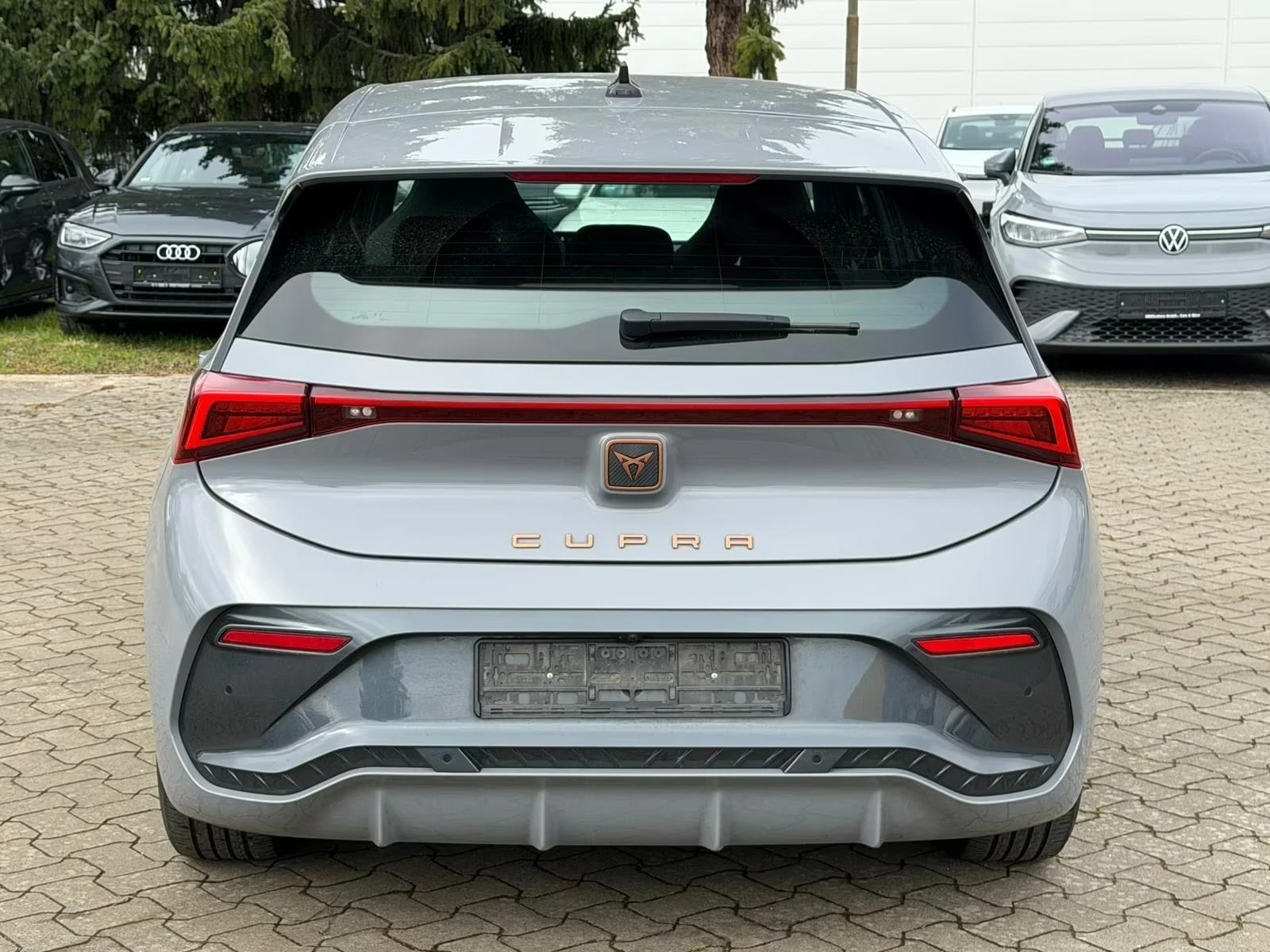 Cupra Born 62kW /CAM/TRAVEL/VIRTUAL/SHZ/PDC/ | Mobile.bg � ����������� 5