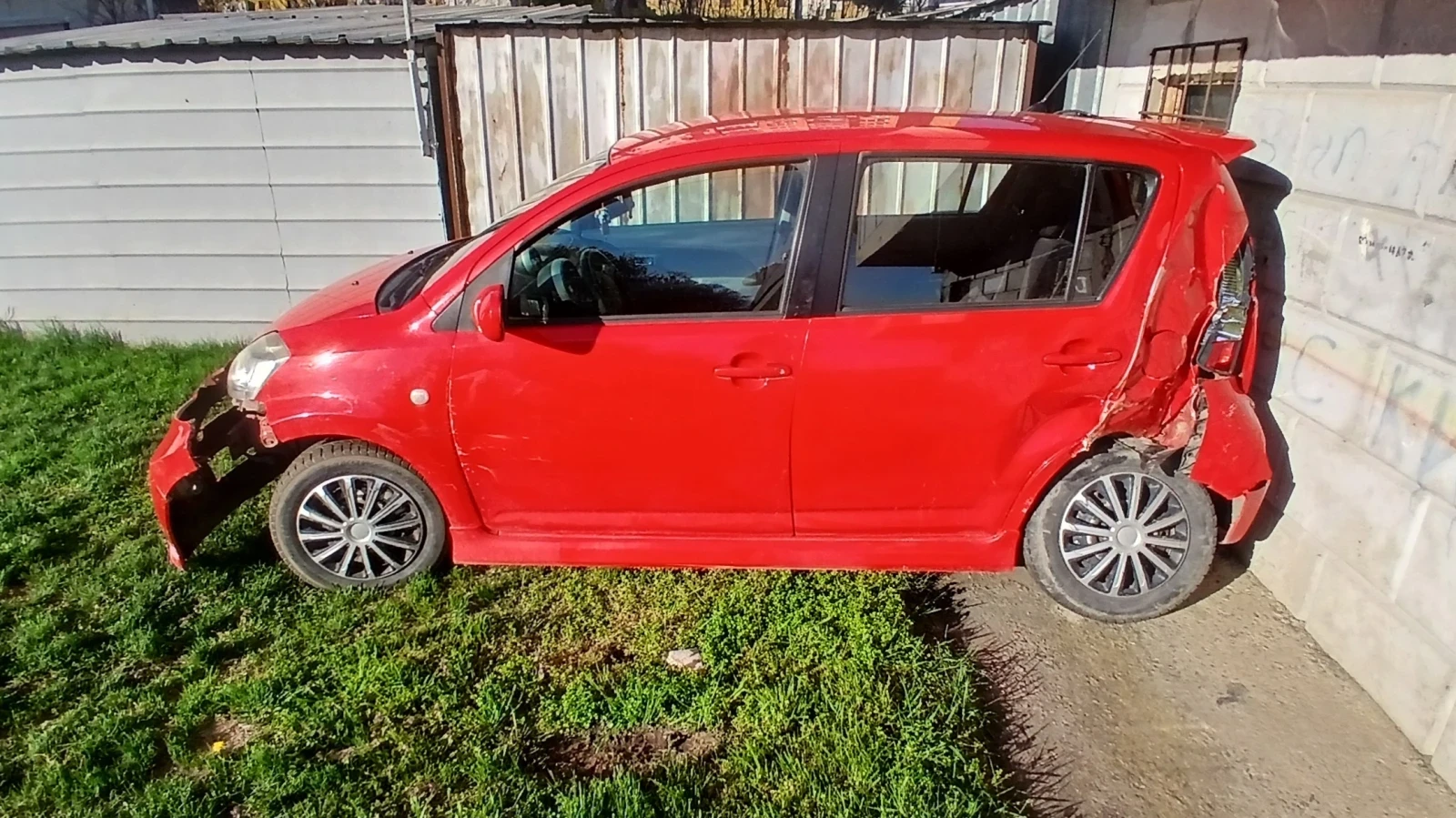 Daihatsu Sirion | Mobile.bg � ����������� 4