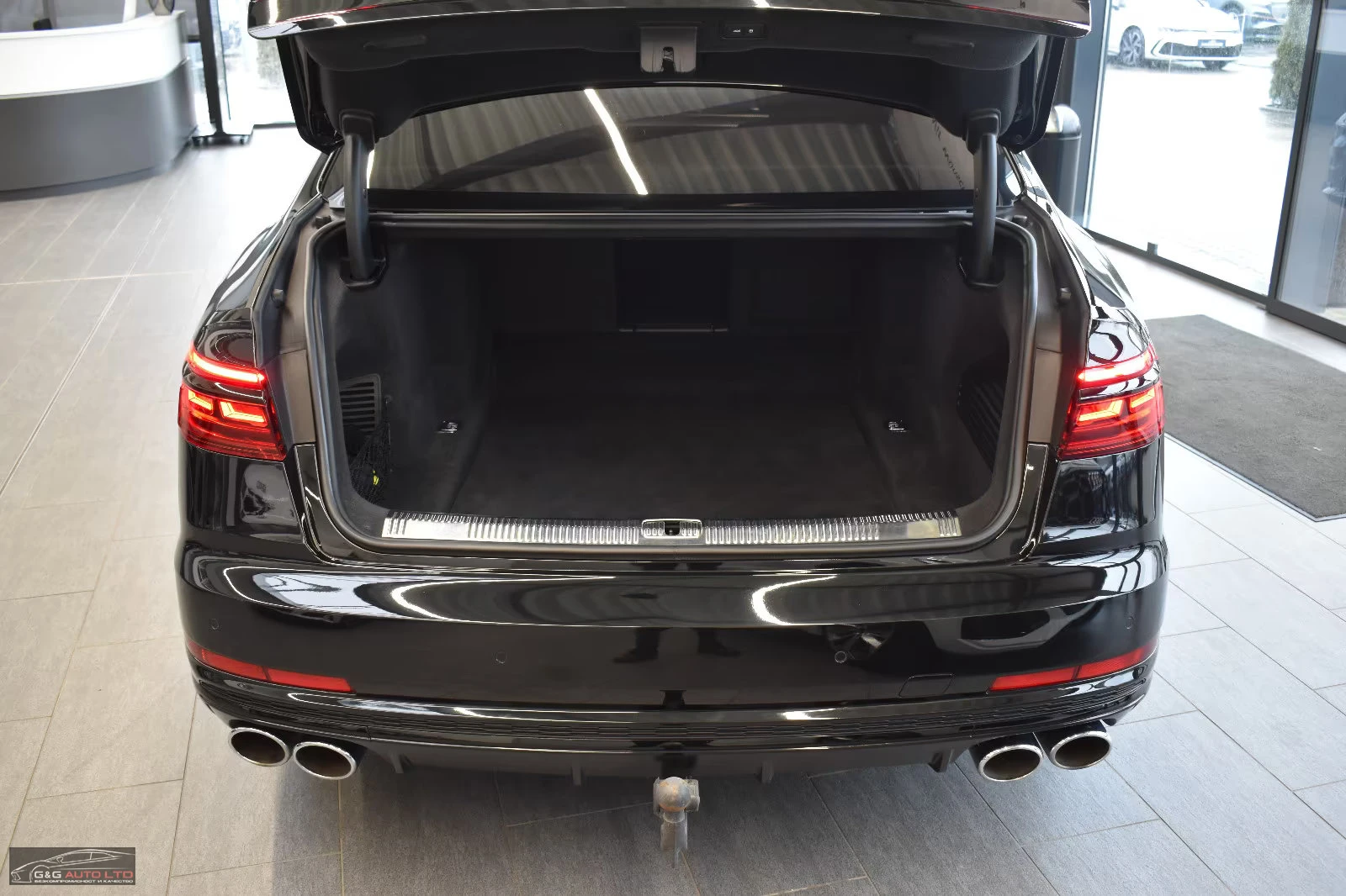 Audi S8 MATRIX/571HP/B&O/PANO/21/360/324z | Mobile.bg � ����������� 7