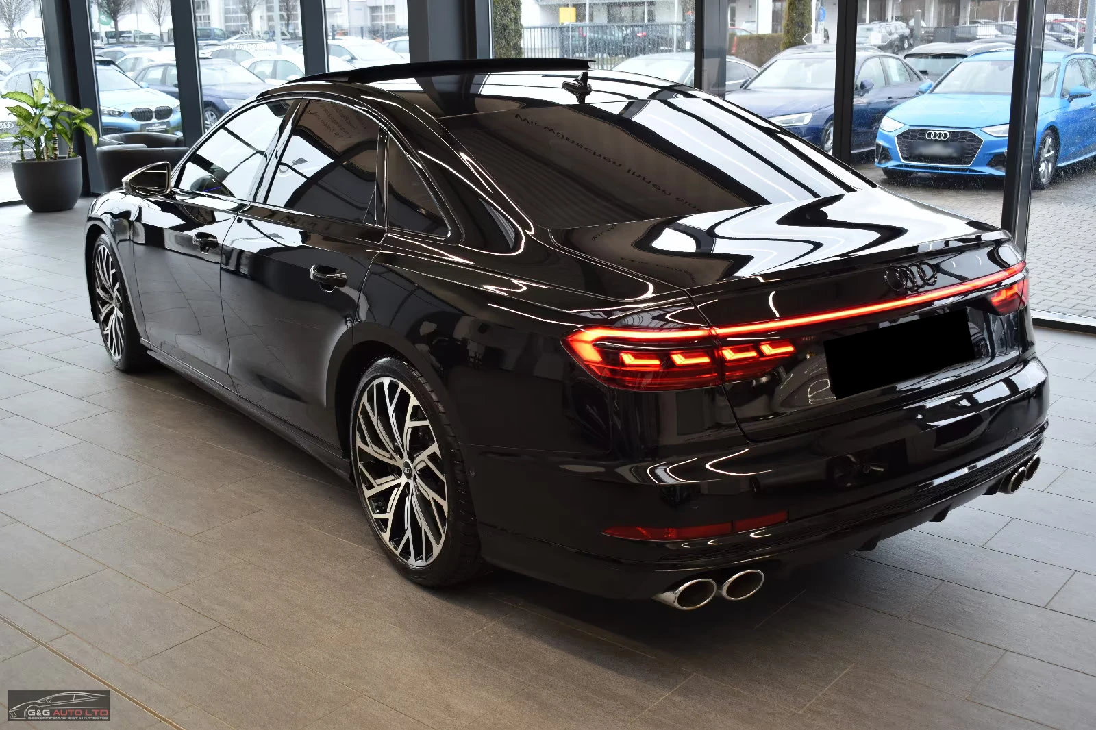 Audi S8 MATRIX/571HP/B&O/PANO/21/360/324z | Mobile.bg � ����������� 3