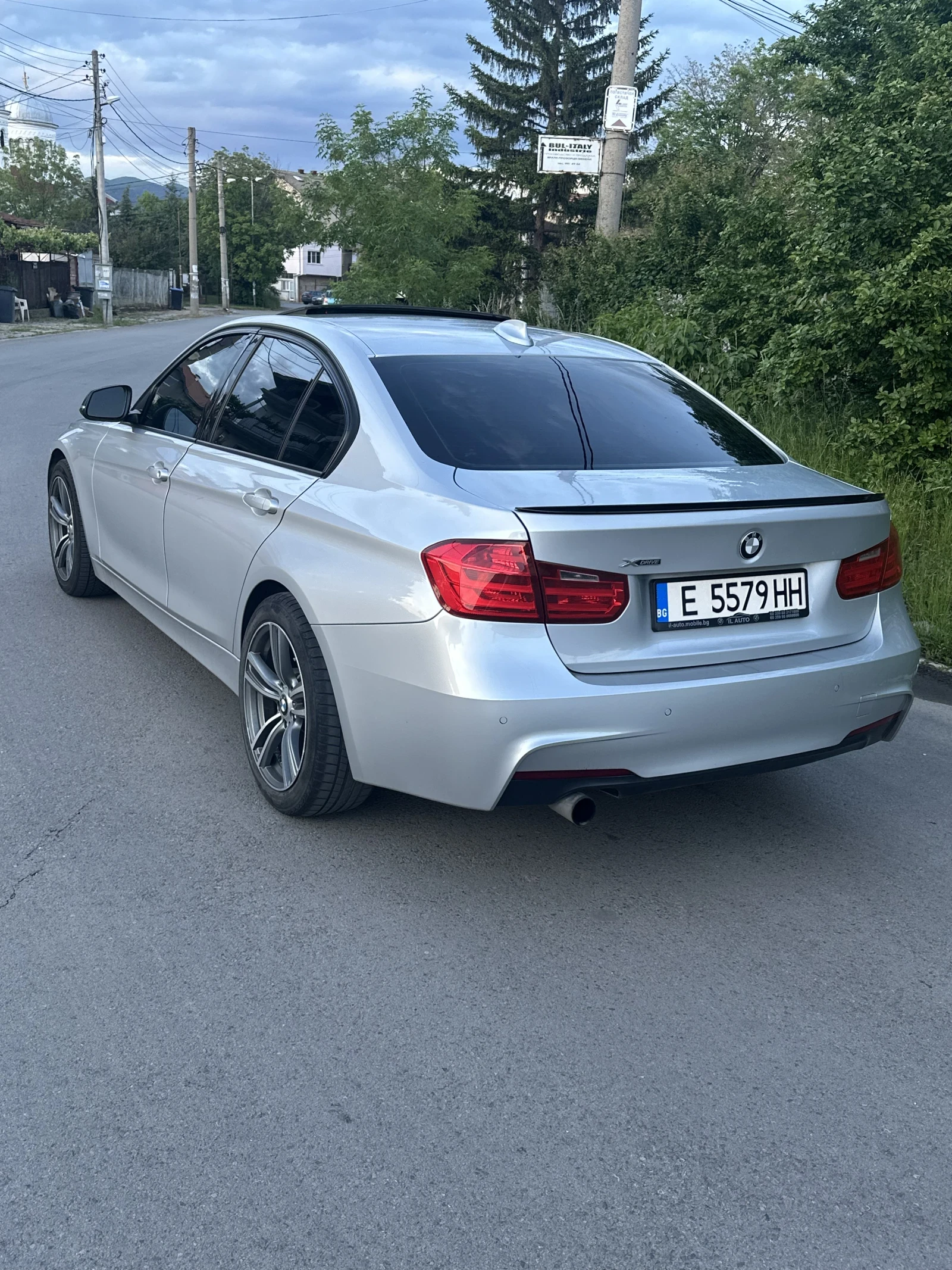 BMW 320, снимка 3 - Автомобили и джипове - 54692281