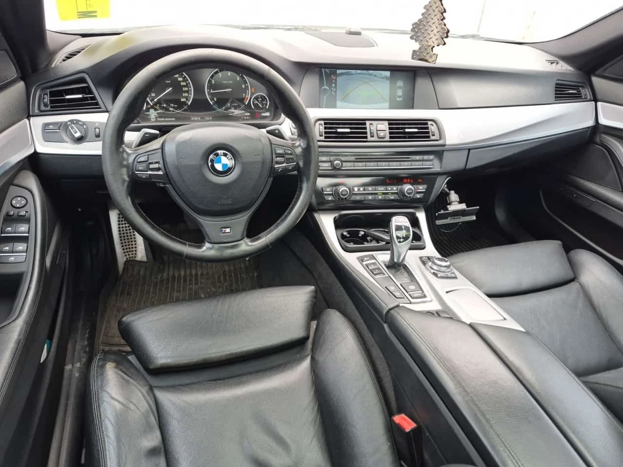 BMW 528 М ПАКЕТ/528I XDRIVE/ШИБЕДАХ/CARFAX/ФИНАНСИРАНЕ, снимка 10 - Автомобили и джипове - 54705249