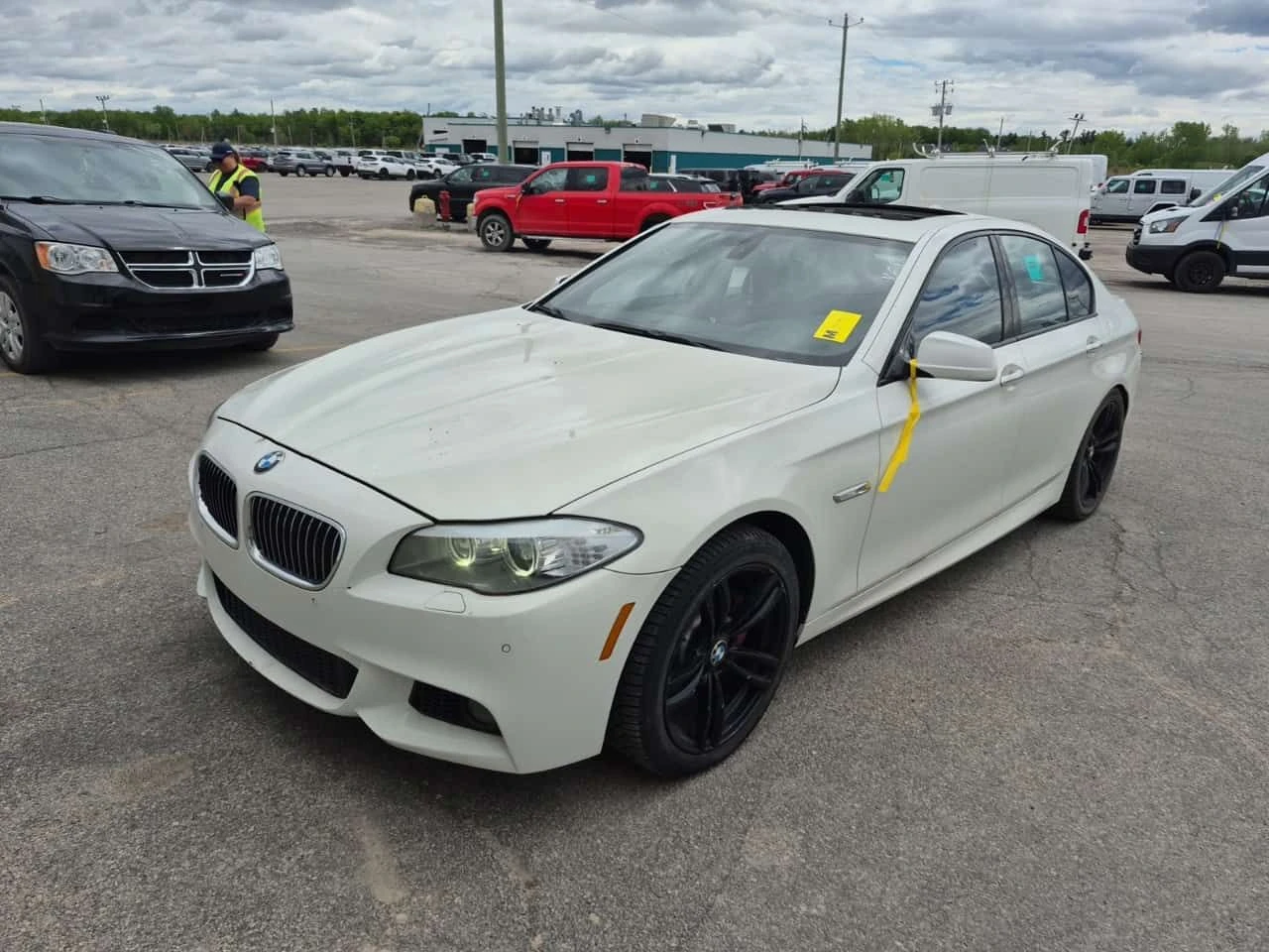 BMW 528 М ПАКЕТ/528I XDRIVE/ШИБЕДАХ/CARFAX/ФИНАНСИРАНЕ