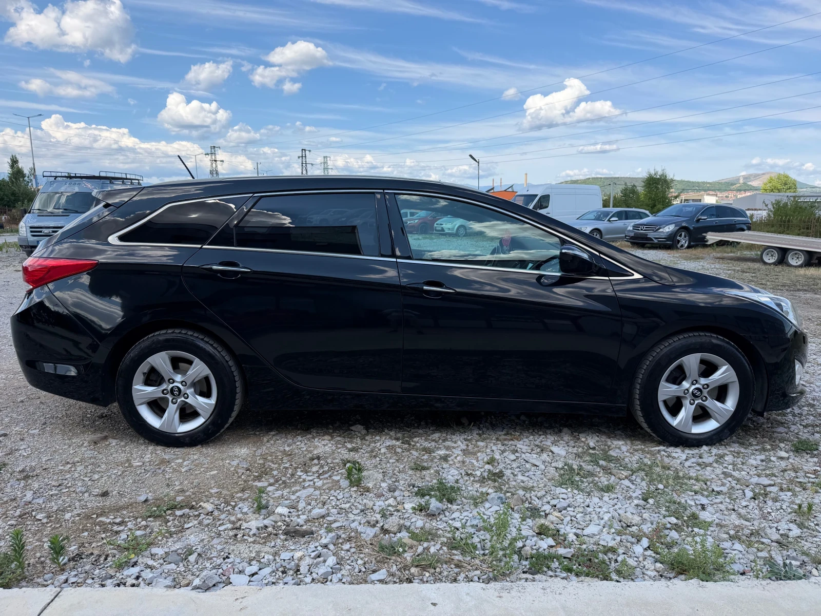 Hyundai I40 1.7CRDI-КОЖА-НАВИ-ПАНОРАМА, снимка 4 - Автомобили и джипове - 55232183