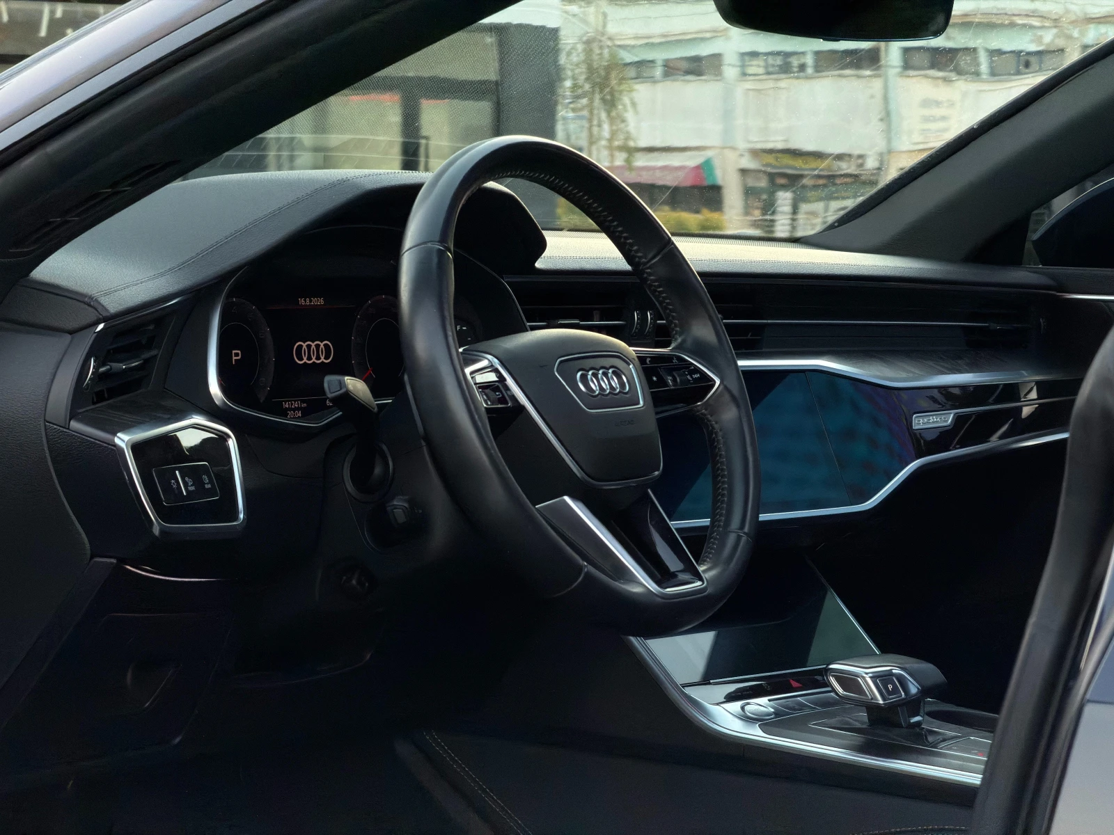 Audi A7 S-LINE* HUD* MATRIX* ОБДУХ* ДИСТ* 360* ПАНО* ВАКУУ, снимка 6 - Автомобили и джипове - 56041137