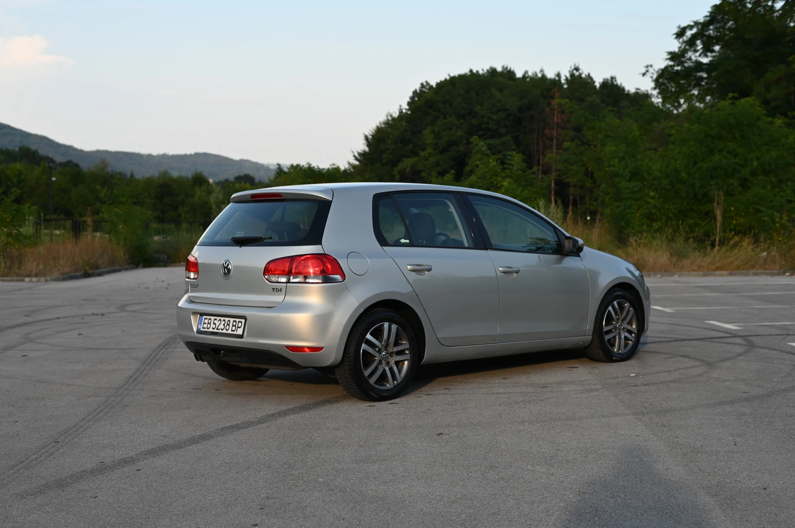 VW Golf, снимка 7 - Автомобили и джипове - 56224459