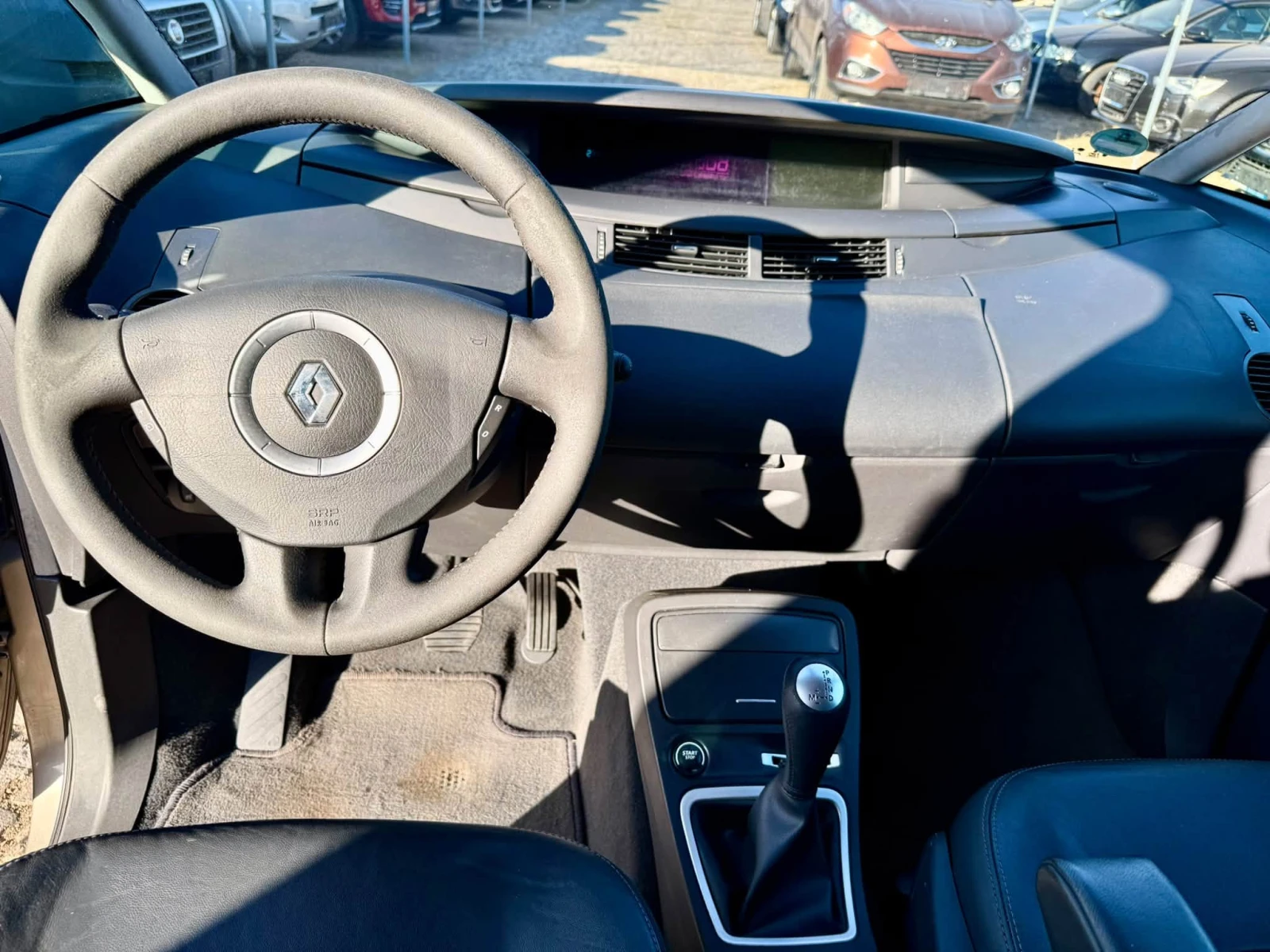 Renault Espace 2.0 ��������� 7-����� | Mobile.bg � ����������� 10