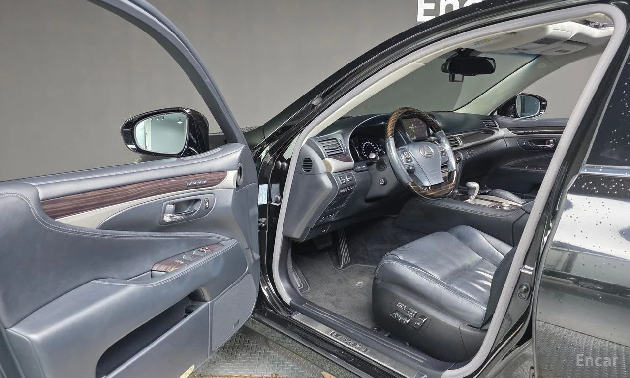 Lexus LS 600 h* LONG* OTTOMAN* �����* ���������* ������ ���� | Mobile.bg � ����������� 7