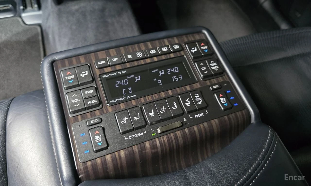 Lexus LS 600 h* LONG* OTTOMAN* �����* ���������* ������ ���� | Mobile.bg � ����������� 16