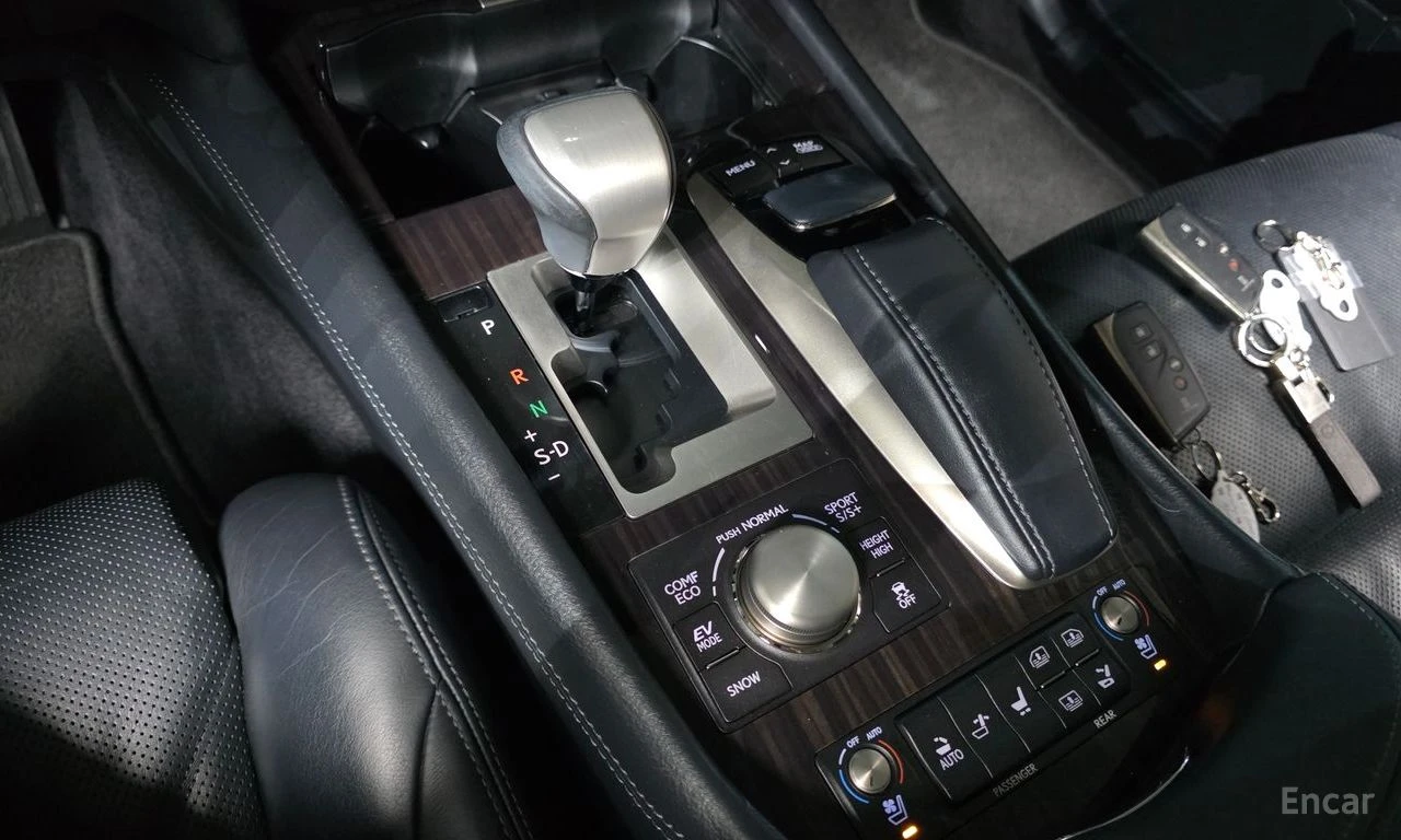 Lexus LS 600 h* LONG* OTTOMAN* �����* ���������* ������ ���� | Mobile.bg � ����������� 14