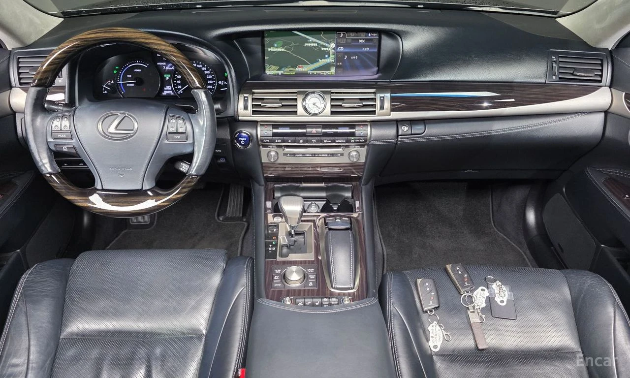 Lexus LS 600 h* LONG* OTTOMAN* �����* ���������* ������ ���� | Mobile.bg � ����������� 9