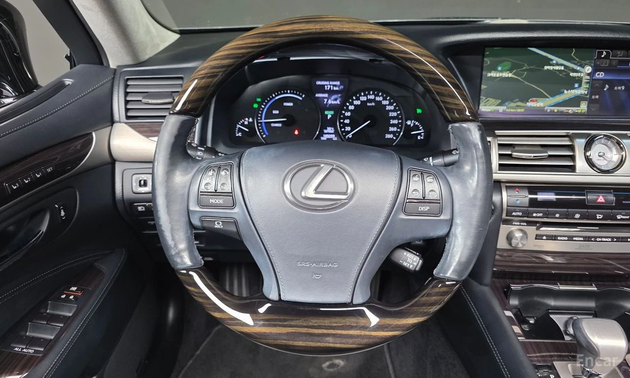 Lexus LS 600 h* LONG* OTTOMAN* �����* ���������* ������ ���� | Mobile.bg � ����������� 10