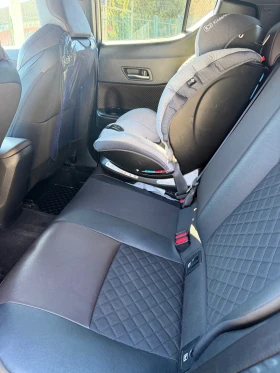 Toyota C-HR, снимка 13