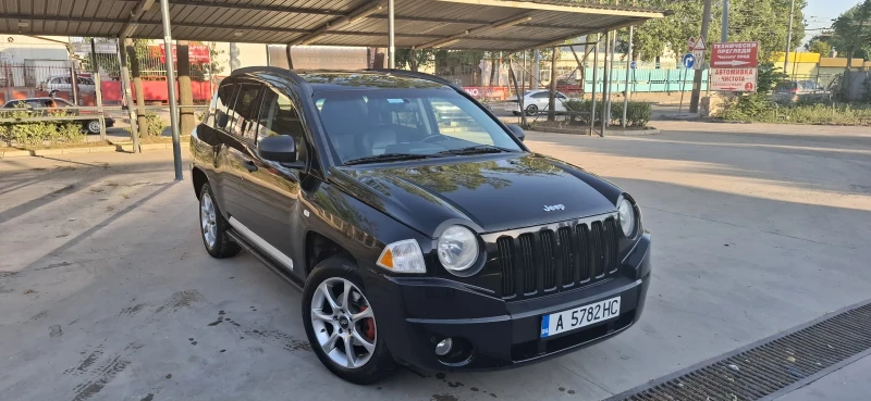 Jeep Compass, снимка 2 - Автомобили и джипове - 47821474