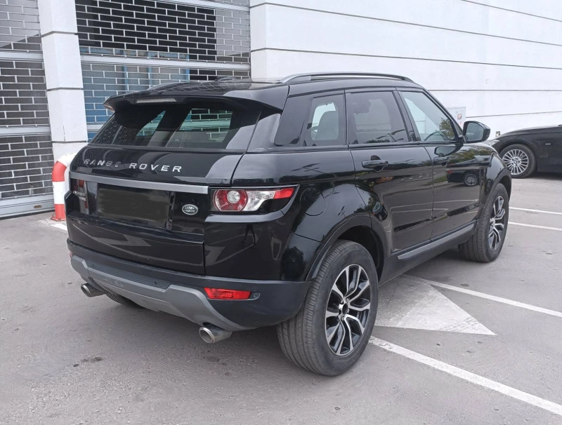 Land Rover Range Rover Evoque TD4, снимка 6 - Автомобили и джипове - 47932924