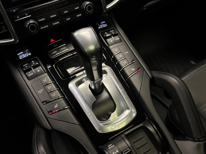 Porsche Cayenne Sport Chrono* Подгрев* Navi* Camera, снимка 12 - Автомобили и джипове - 52227998