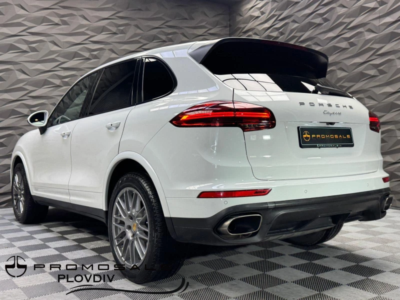 Porsche Cayenne Sport Chrono* Подгрев* Navi* Camera, снимка 3 - Автомобили и джипове - 52227998